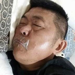 Rưng rưng vì hành động của người "yêu vợ nhất quả đất" 5