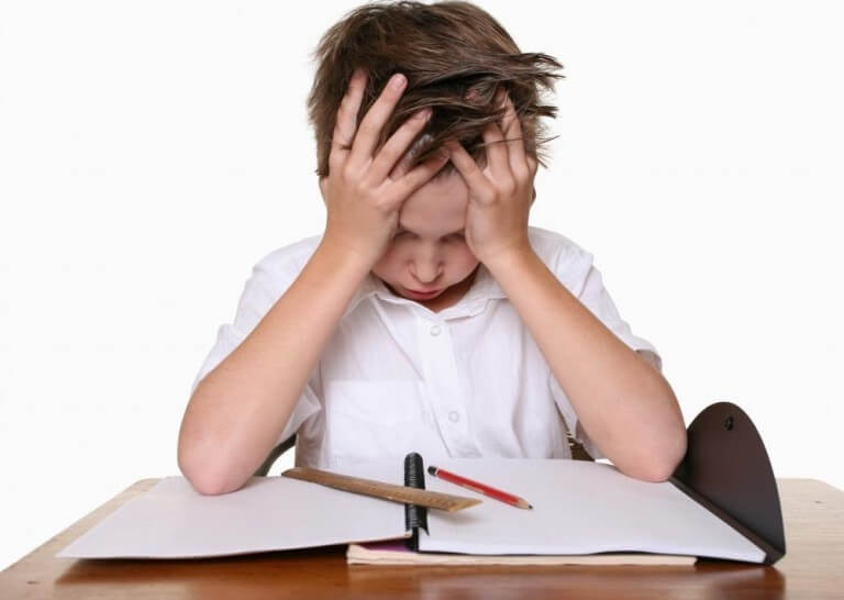 Sâu răng sữa làm suy giảm trí nhớ