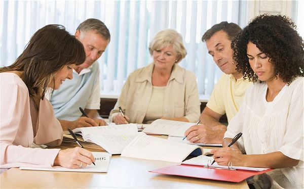 Tăng thu nhập cho gia đình với 8 công việc ngoài giờ 36 kiem tien bang ngoai ngu