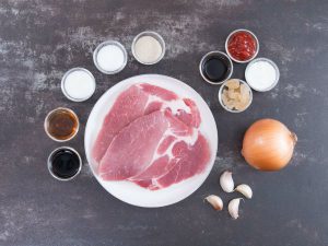 Thịt heo xào món ngon từ bánh phở