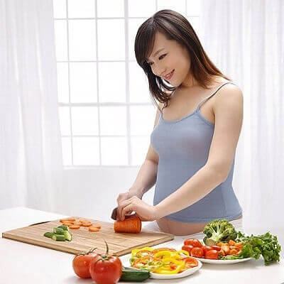 3 mẹo hay cho mẹ bầu mát rượi suốt thai kỳ 3