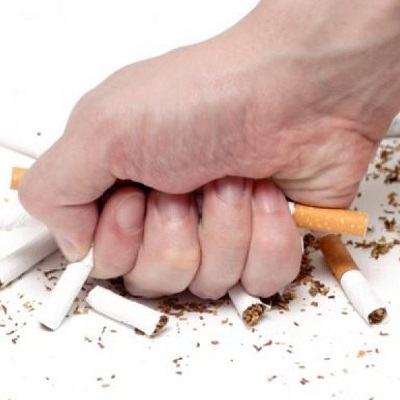 Dọn dẹp mùi thuốc lá trong từng ngóc ngách cho căn nhà 4