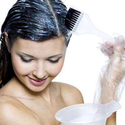 Mẹo hay thổi bay thuốc nhuộm tóc dính trên da 4
