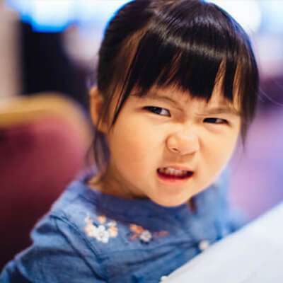 Tính cách bé quá dữ 3