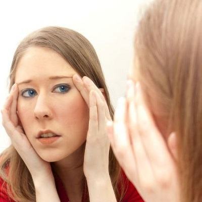 7 tác hại khôn lường của việc thường xuyên trang điểm 8