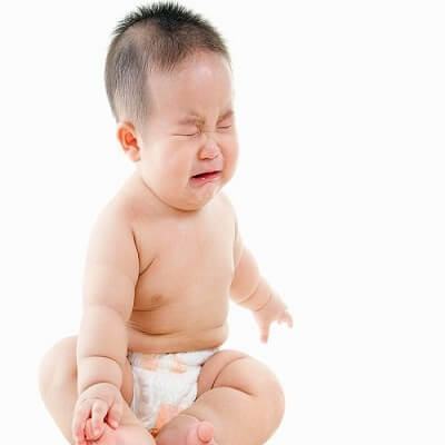 Trẻ sơ sinh bị táo bón sẽ hết ngay nhờ 2 mẹo này 5
