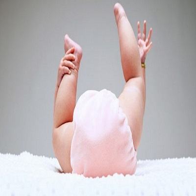 Theo mẹ, trẻ sơ sinh đi ngoài có bọt nguy hiểm không? 3