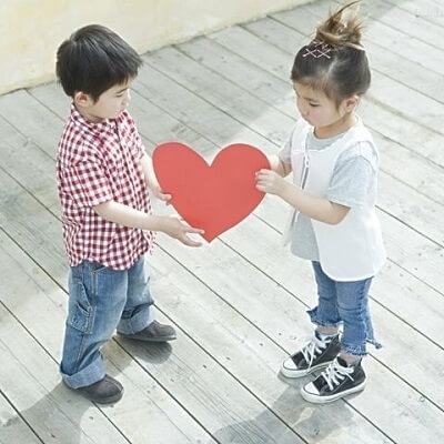 Cách mẹ Mỹ xử lý khi con gái 5 tuổi tuyên bố có bạn trai 6