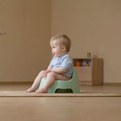 Bé đi tiểu 30 phút 1 lần là bị làm sao? 3