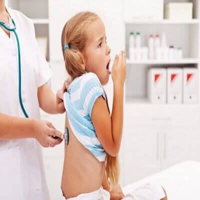 Đề phòng bệnh viêm phổi ở trẻ nhỏ mùa nóng 4