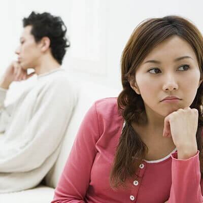 Vợ chồng cải nhau chỉ vì... hàng xóm 4