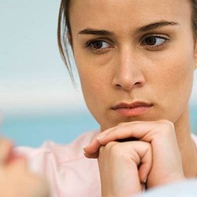 Tôi cần gì, muốn gì cũng phải hỏi "xin phép" chồng một tiếng 3