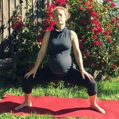Yoga trong tam cá nguyệt thứ ba, tại sao không nhỉ ?! 22