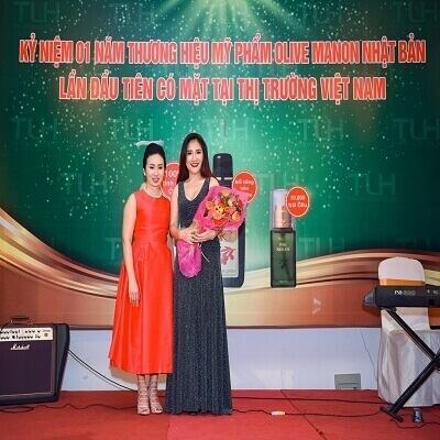 MC Cát Tường chuộng mỹ phẩm Nhật Bản, chiết xuất từ ô liu 5