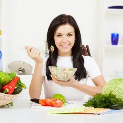 Bà bầu 3 tháng đầu nên ăn gì để con khỏe, mẹ khỏi ốm nghén 3