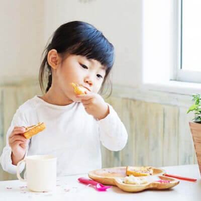 Khốn khổ vì bé ăn nhiều nhưng chậm tăng cân 3