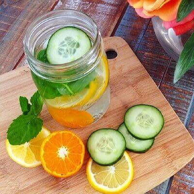 3 cách làm nước detox đẹp da, giữ dáng 3