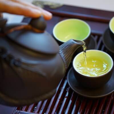 Cách uống trà xanh đúng cách để giảm cân an toàn 3