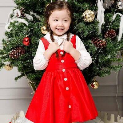 Con gái Elly Trần hóa thân thành "Cháu gái ông già Noel" 12