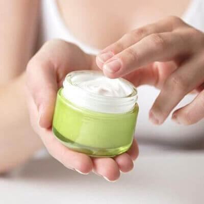 Tự làm kem dưỡng ẩm cho da khô khi đông về 3