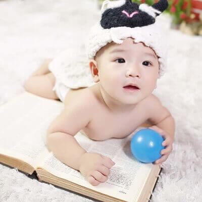 Gợi ý cho mẹ cách tập đi cho bé bằng 3 trò chơi đơn giản 5