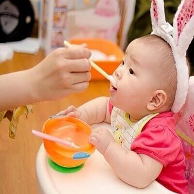 Thực đơn cho bé bắt đầu ăn dặm theo gợi ý của chuyên gia 5