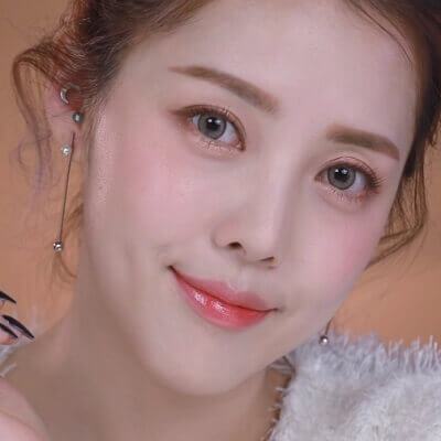 Mẹo trang điểm tự nhiên đi chơi tết cho mẹ xinh yêu 3