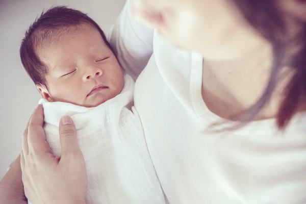 Cách rèn giấc ngủ cho trẻ sơ sinh "chuẩn không cần chỉnh" 4