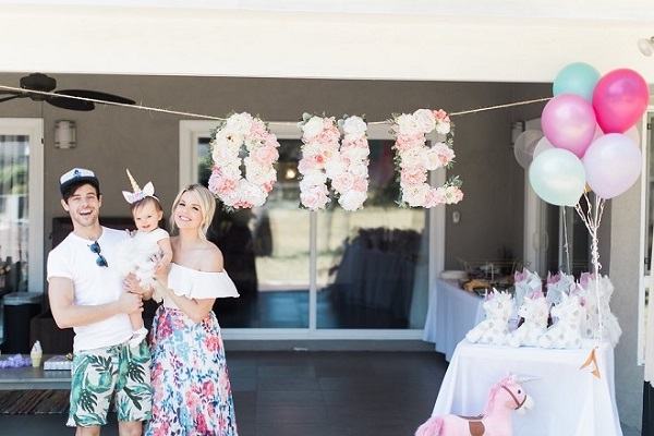 Mách mẹ cách tổ chức tiệc sinh nhật cho bé 1 tuổi 37 Mách mẹ cách tổ chức tiệc sinh nhật cho bé 1 tuổi 9