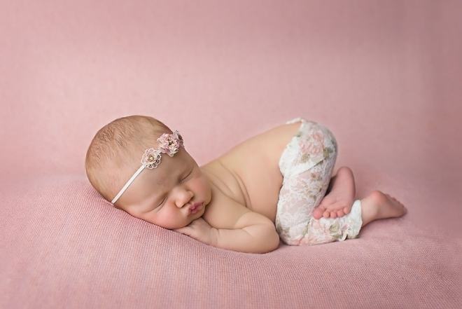 Cách chụp ảnh cho bé sơ sinh đẹp tựa thiên thần 49 cách chụp ảnh cho bé sơ sinh