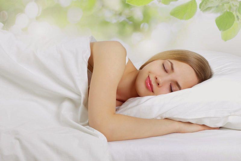 Bạn đã biết cách mix tinh dầu giúp ngủ ngon chưa? 3