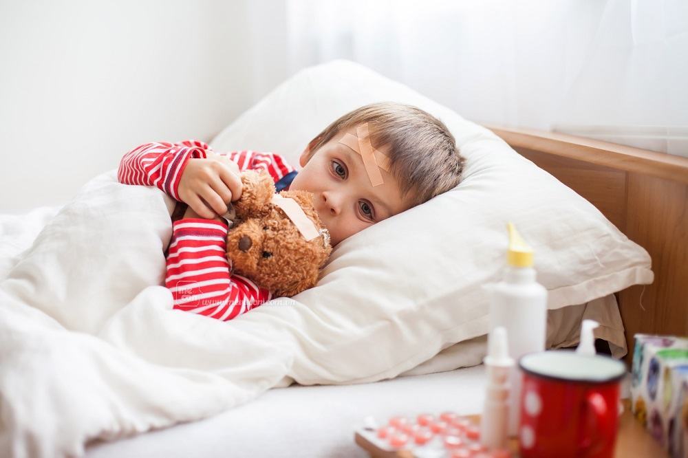 Các bệnh thường gặp ở trẻ khi giao mùa
