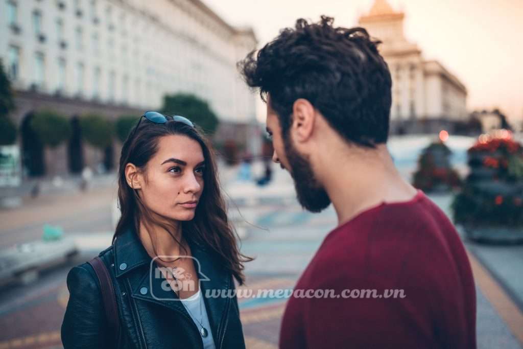 Chồng ngoại tình có nên tha thứ hay không? 4
