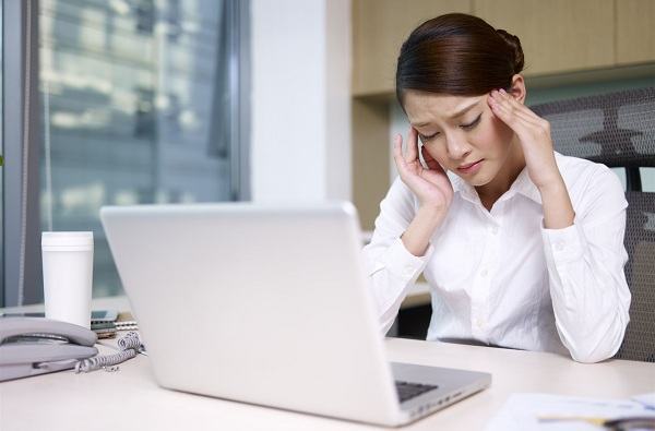 Mẹo trị khô mắt, mỏi mắt cho các nàng văn phòng 15 Mẹo trị khô mắt, mỏi mắt cho các nàng văn phòng 5