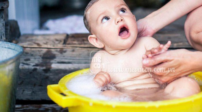 Rụng tóc ở trẻ sơ sinh và những điều khắc phục mẹ cần biết 34 Rụng tóc ở trẻ sơ sinh và những điều khắc phục mẹ cần biết 6