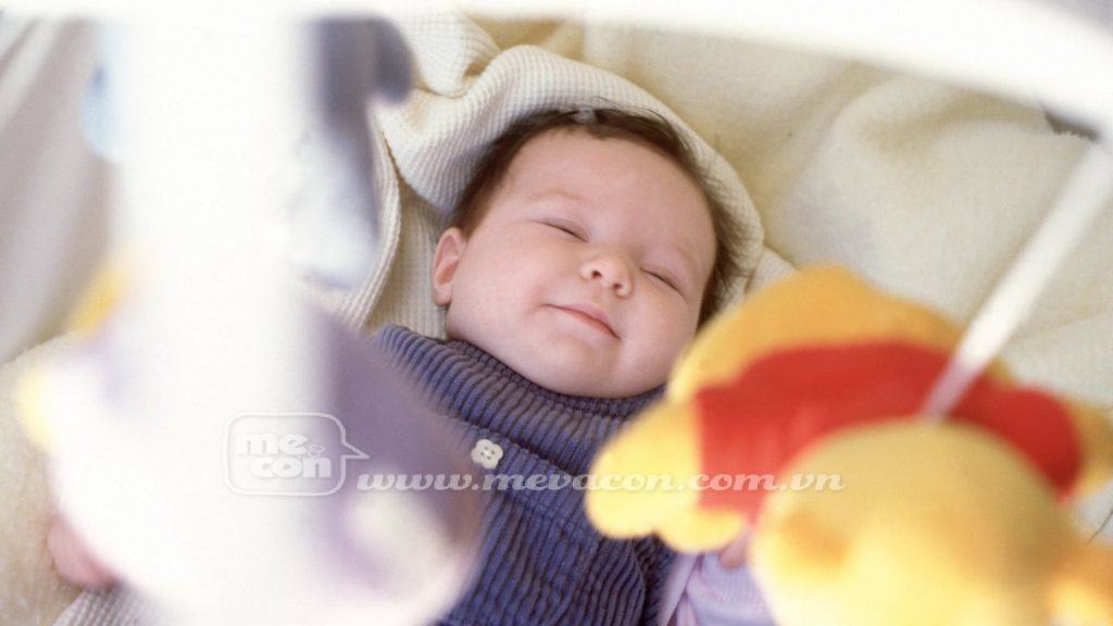 Đổ mồ hôi trộm ở trẻ em chớ xem thường 37 Đổ mồ hôi trộm ở trẻ nhỏ