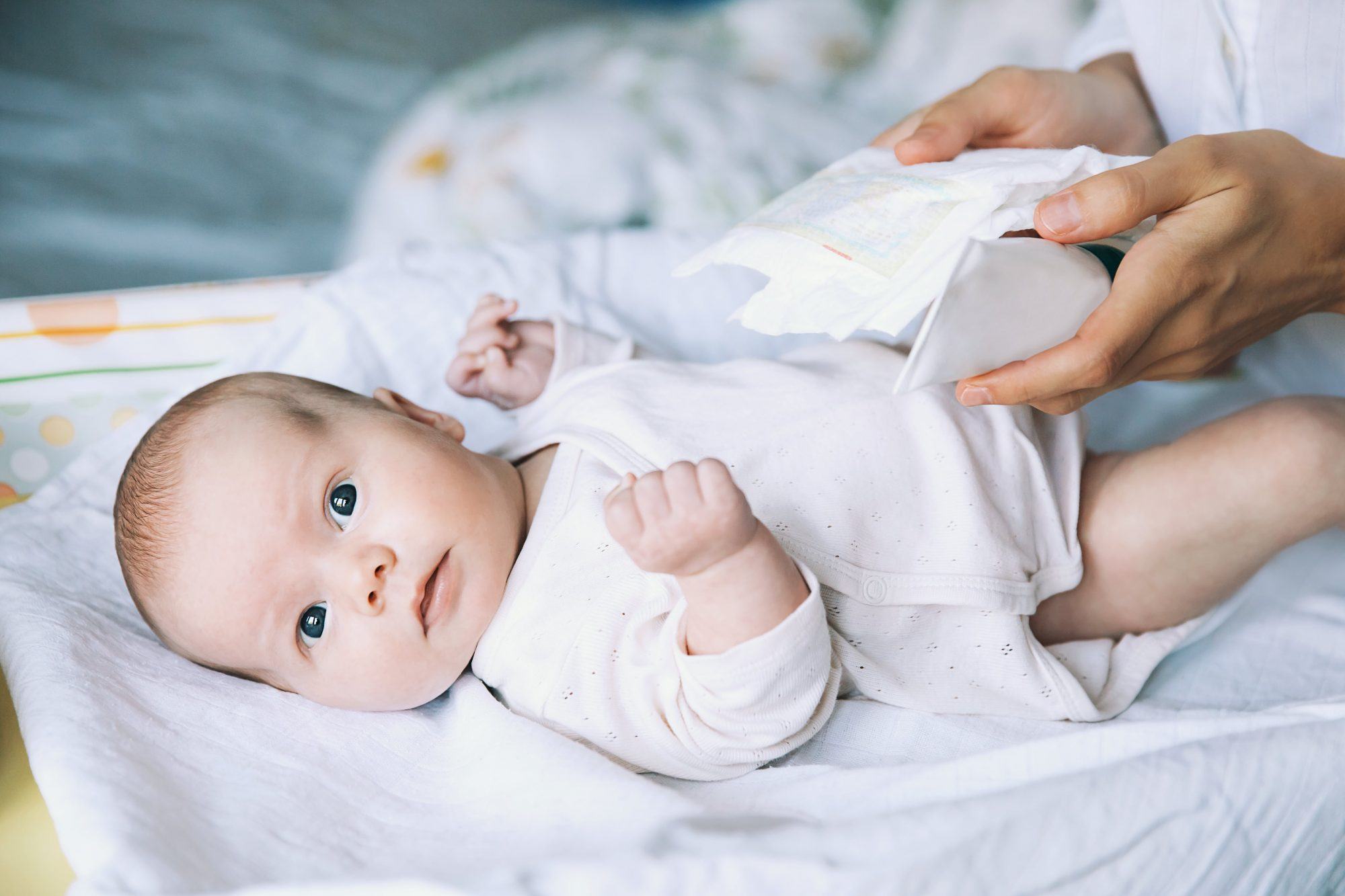 Cách chăm sóc trẻ sơ sinh mới chào đời 24 giờ đầu 42 cách chăm sóc trẻ sơ sinh mới chào đời