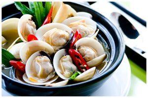 Canh chua nghêu thanh đạm giúp cả nhà chống ngán sau Tết 38 canh chua nghêu
