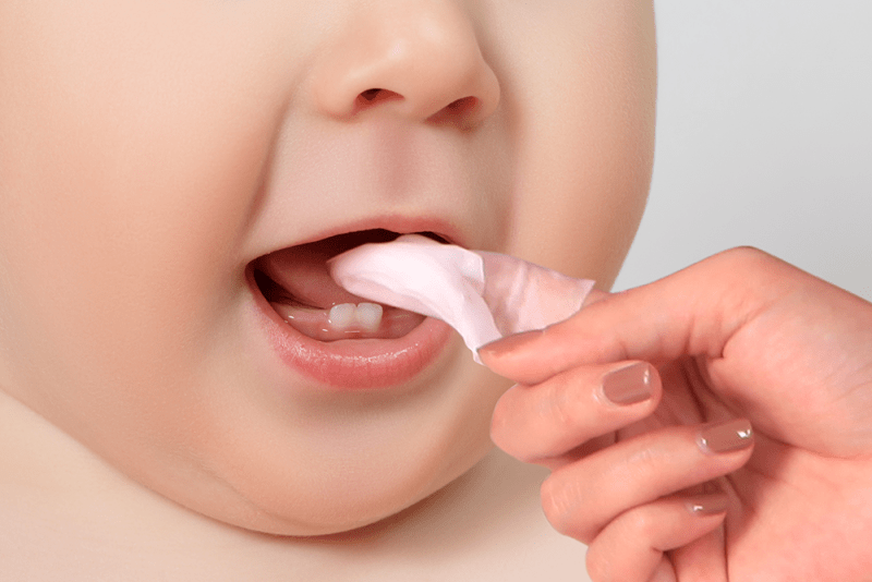 Mẹo khiến bé thích đánh răng hơn mà bố mẹ nên biết 36 bé thích đánh răng1