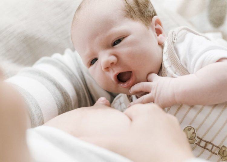 Cách cai sữa cho bé, 10 mẹ thử, 9 mẹ thành công 37 Cách cai sữa cho bé, 10 mẹ thử, 9 mẹ thành công 9