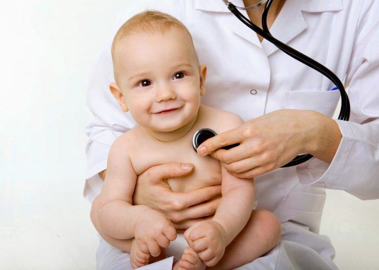 Tuyệt chiêu trị trẻ sơ sinh khóc đêm cực hay - Bé nín ngay và ngủ ngon tới sáng 37 bé đi gặp bác sĩ
