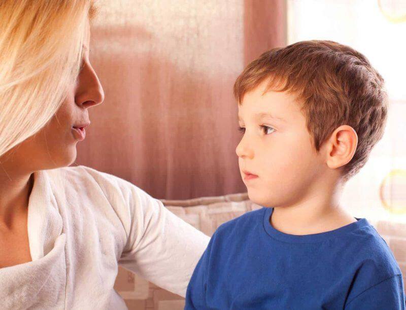 Trẻ chậm nói... bố mẹ phải làm sao? 37 tập cho trẻ chậm nói