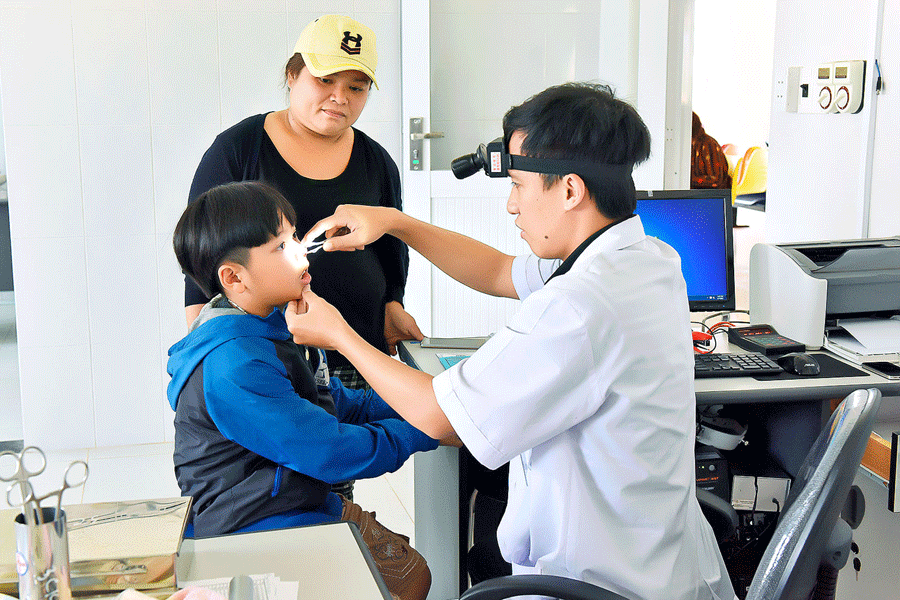 Bệnh viện Nhi tỉnh Gia Lai - Tận tâm tận lực vì bệnh nhân 16