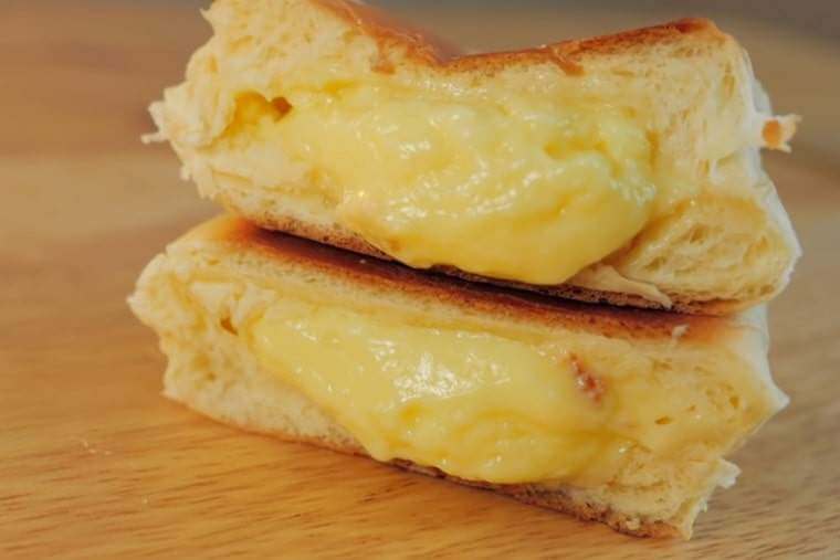 Cách làm bánh mì nhân custard thơm ngon không cần lò 37 Cách làm bánh mì nhân custard