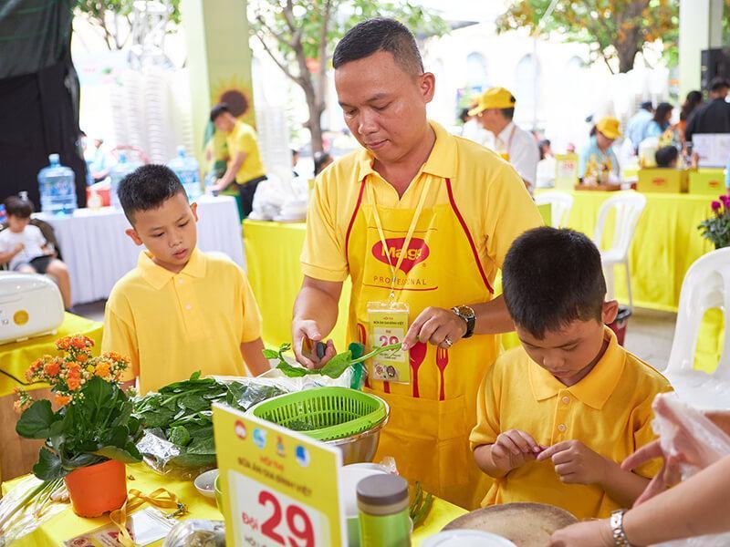 MAGGI truyền cảm hứng sáng tạo những bữa cơm nhà "ngon khỏe" trong giai đoạn "bình thường mới" 4