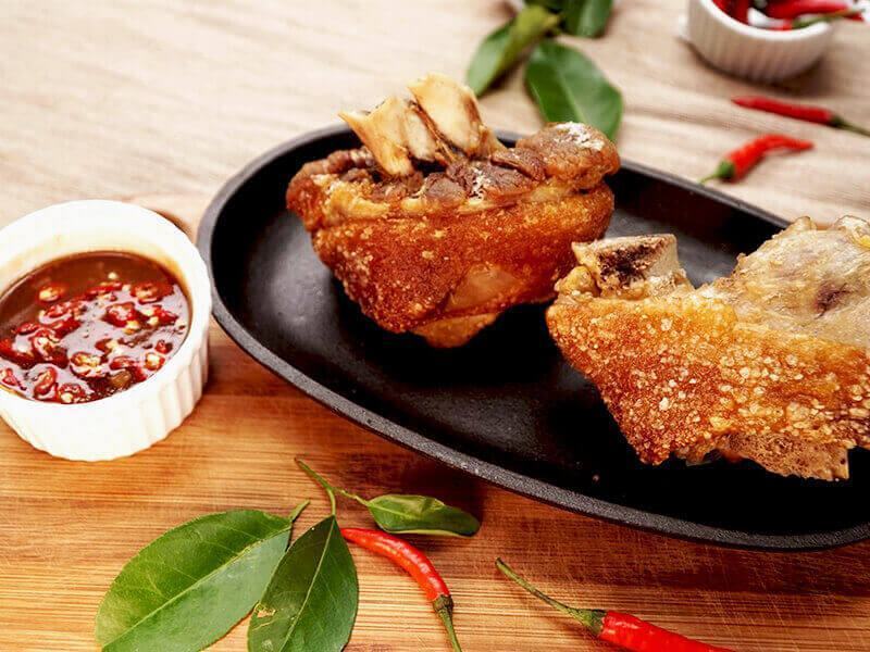 giò heo sốt thái