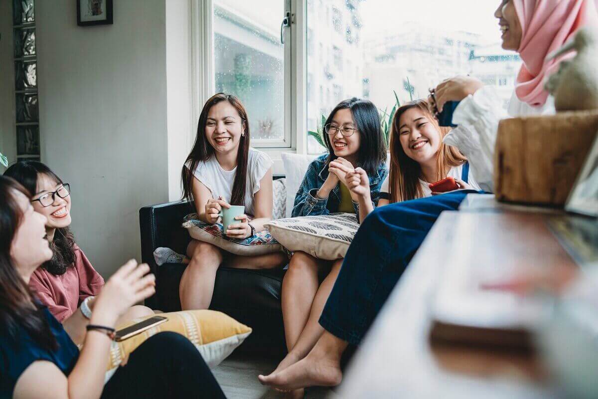 Phụ nữ nên ghi nhớ không được đánh mất những điều này sau khi kết hôn 36 Đừng đánh mất các mối quan hệ