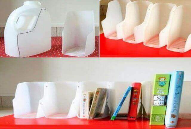 chai nhựa để làm giá sách