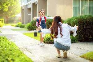Những khoảnh khắc đáng yêu của bé ngày đầu trở lại trường mầm non 38 Những khoảnh khắc đáng yêu của bé ngày đầu trở lại trường mầm non 10