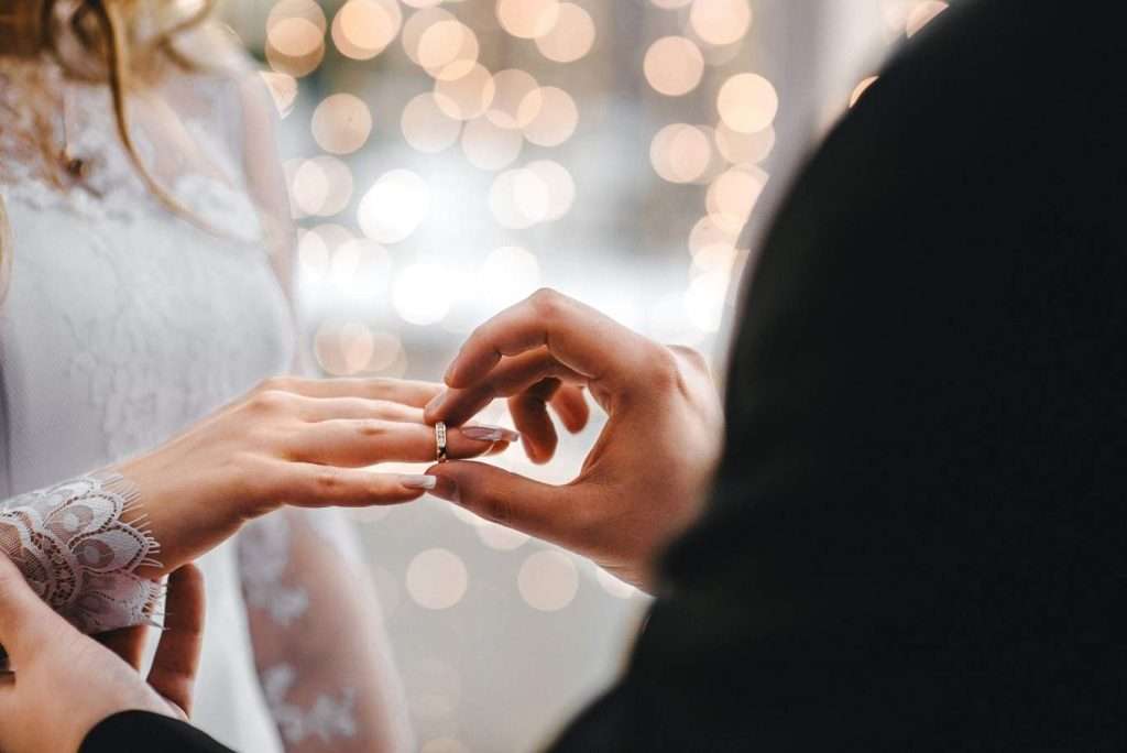 Tìm bạn đời nhất định phải có 3 "dấu hiệu" này, các cô gái nhé! 3